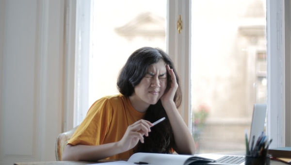 Mal de tête et migraine : soulager efficacement et sans risque